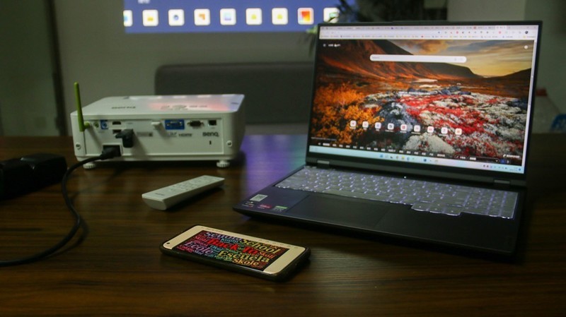 4000流明、四机同屏、双频双路Wifi，明基E592商务投影顶流之作？