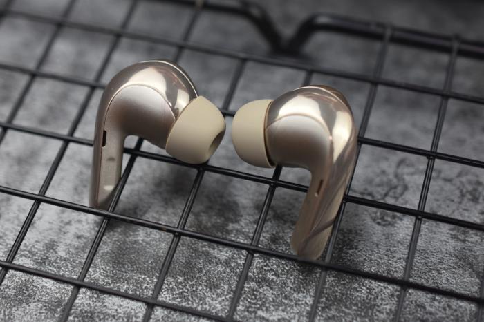 小米Buds 4 Pro评测：颜值音质降噪都有了，就连续航也补上了！