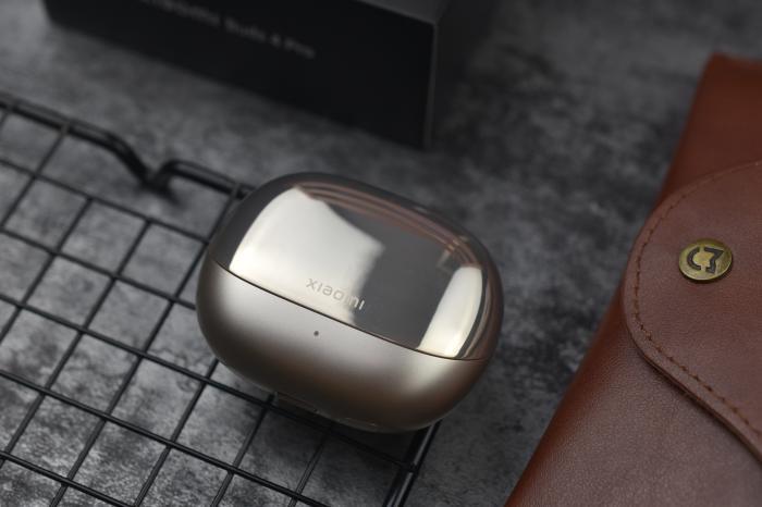 小米Buds 4 Pro评测：颜值音质降噪都有了，就连续航也补上了！