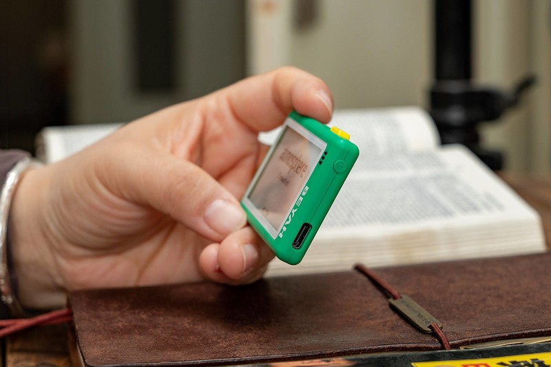 合理化利用碎片时间，每天10个单词没难度，背呀电子单词卡D1评测