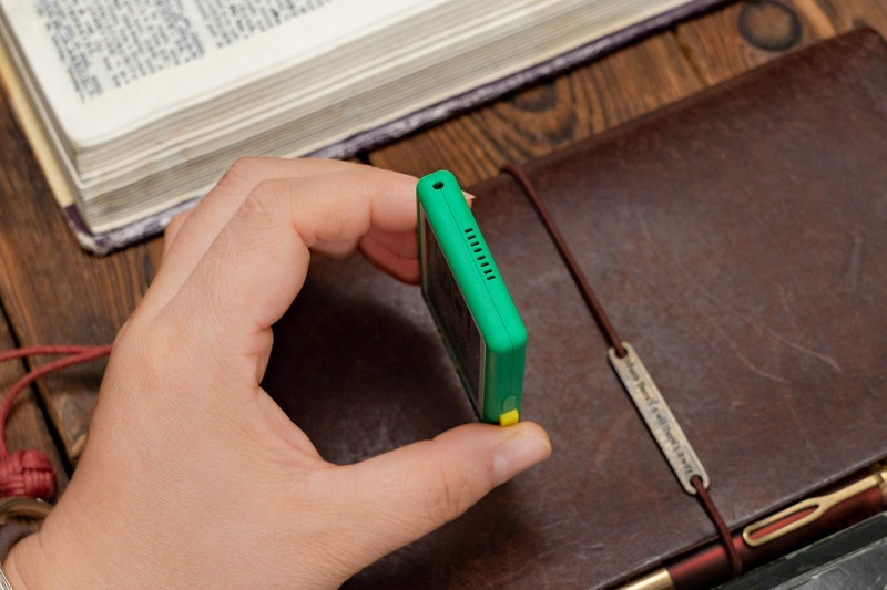 合理化利用碎片时间，每天10个单词没难度，背呀电子单词卡D1评测