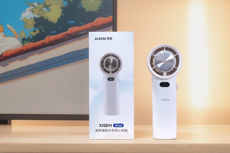 100级风力高转速制冷，西圣Wind手持小风扇，口袋极速降温好物