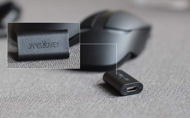 旗舰硬件、完美表现：贱驴RS3侍从三模鼠标体验