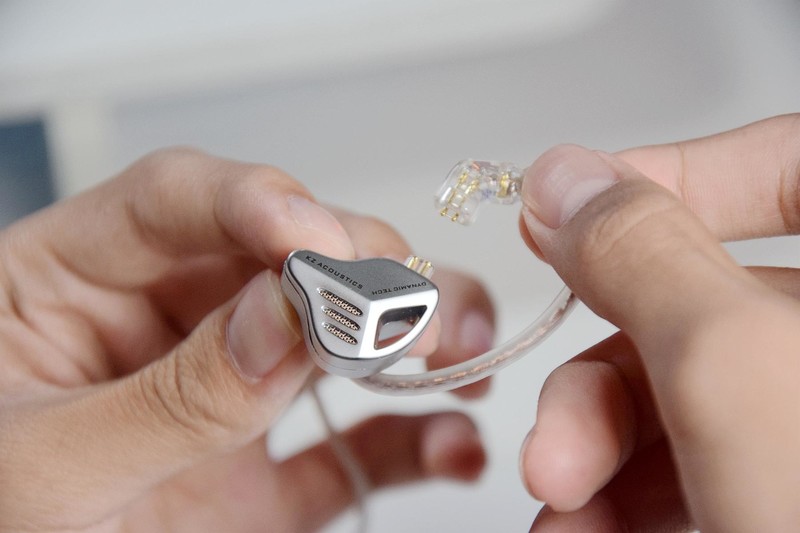 有线耳机地位何处？勿忘音乐初衷，百元动圈单元再度“发烧”燃起