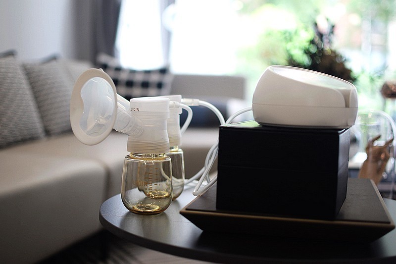 羽轻云感电动吸奶器：对初为人母的温柔呵护