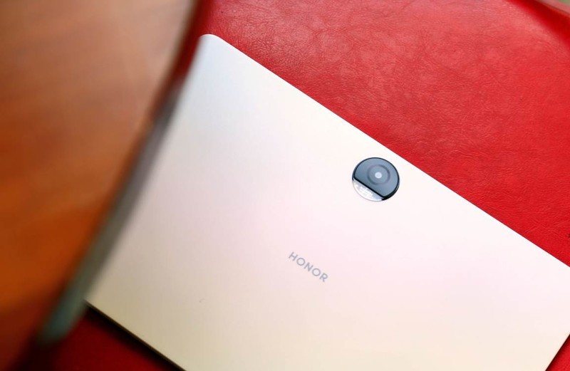 影音大屏+网课平板+生产力工具，荣耀平板9值得入手吗？