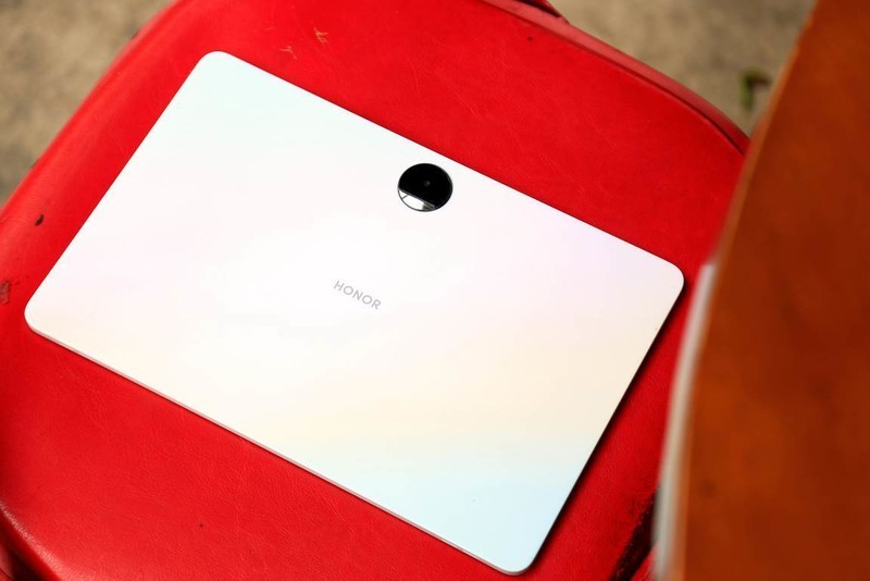 影音大屏+网课平板+生产力工具，荣耀平板9值得入手吗？