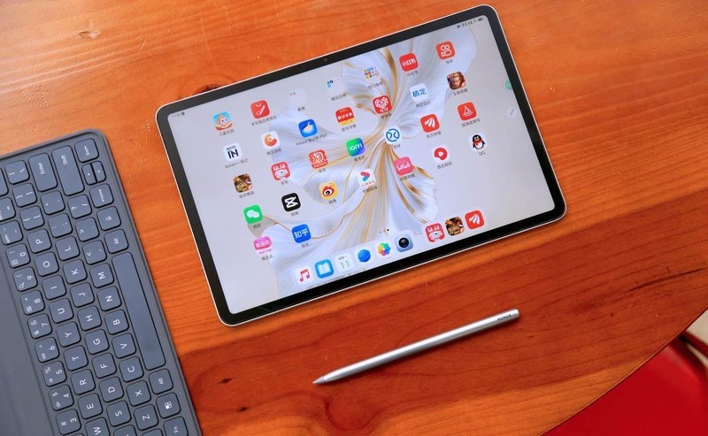 影音大屏+网课平板+生产力工具，荣耀平板9值得入手吗？