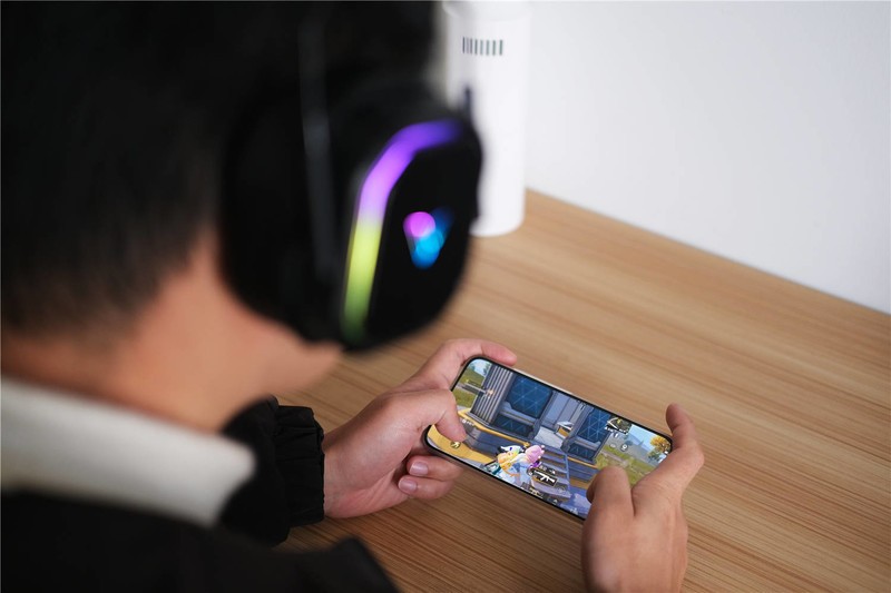 手机也能用头戴耳机，雷柏VH850三模无线游戏耳机很好用！