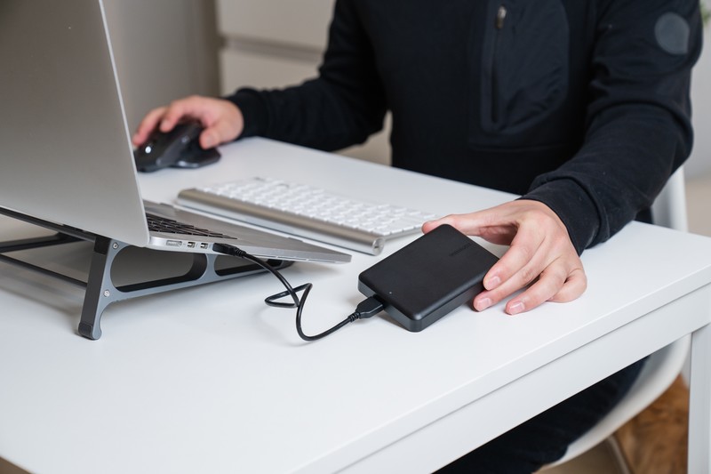 4TB便携大容量，存储生产力东芝Partner (PT) 移动硬盘体验