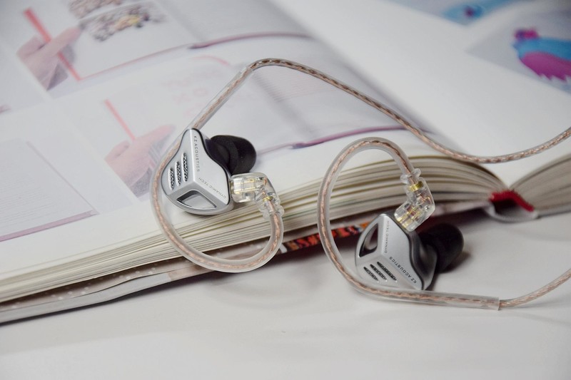 有线耳机地位何处？勿忘音乐初衷，百元动圈单元再度“发烧”燃起