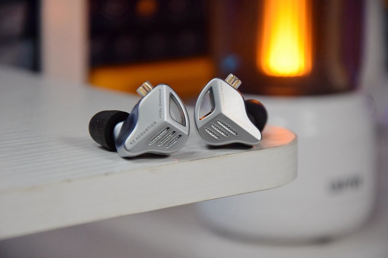 有线耳机地位何处？勿忘音乐初衷，百元动圈单元再度“发烧”燃起