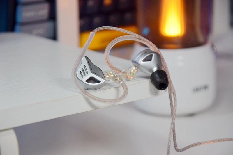 有线耳机地位何处？勿忘音乐初衷，百元动圈单元再度“发烧”燃起