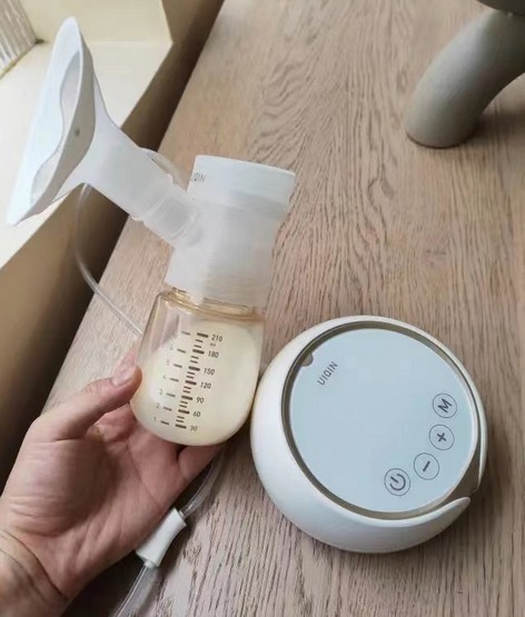 羽轻云感电动吸奶器：对初为人母的温柔呵护