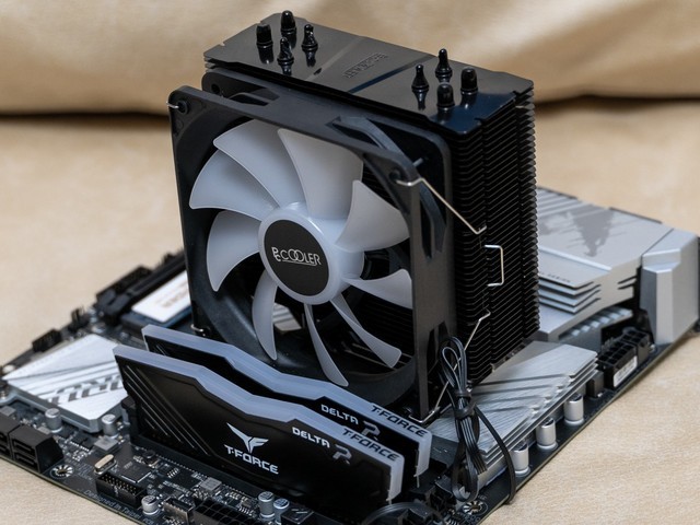 不负雕牌之名，技嘉雪雕B660M AORUS PRO AX DDR4雪雕主板测评