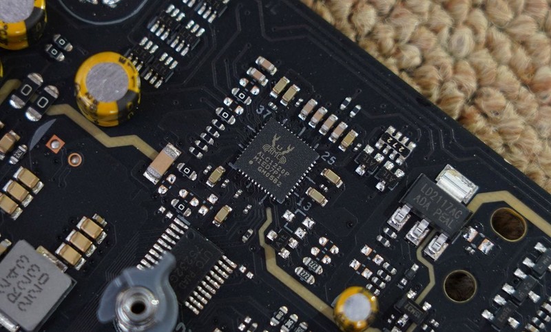 天命人来袭，实测验证9700X、14700K谁更适合游戏&黑神话悟空海景房主机分享