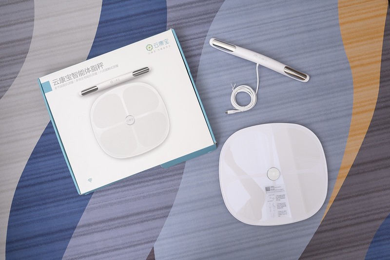 为二胎辣妈加油，八电极体脂秤怎么选，云康宝和华为对比