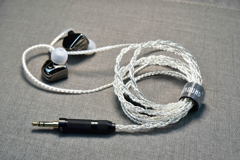 500档极为推荐的HZSOUND心镜PRO耳机试听分享