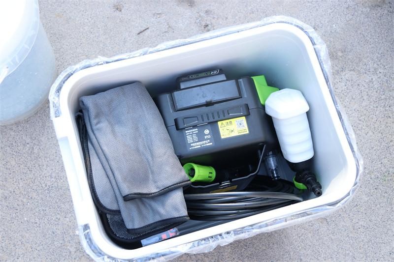 解决高层住户没法洗车的痛点！绿田创T5洗车机体验分享