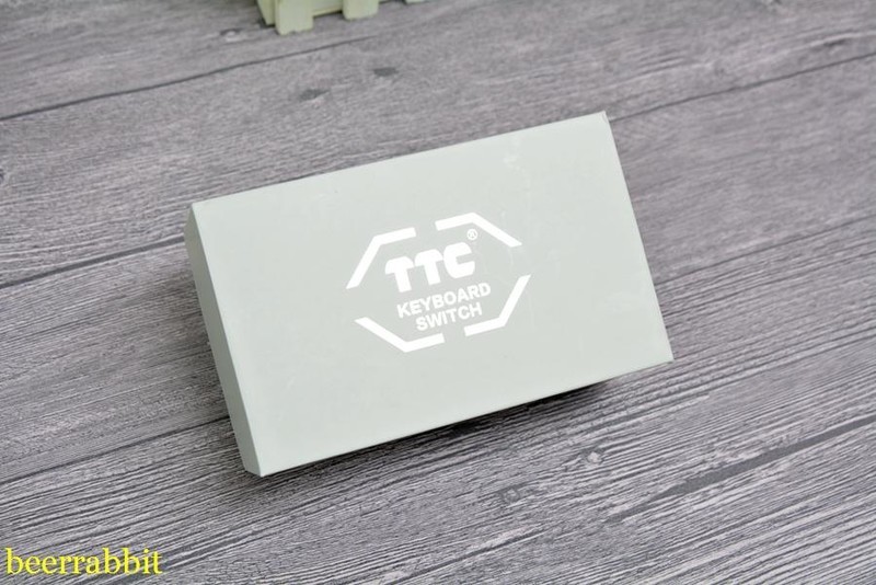 TTC烈焰红轴V2：艳 弹 滑