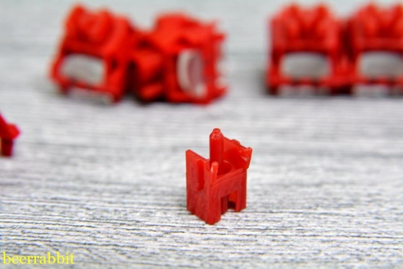 TTC烈焰红轴V2：艳 弹 滑