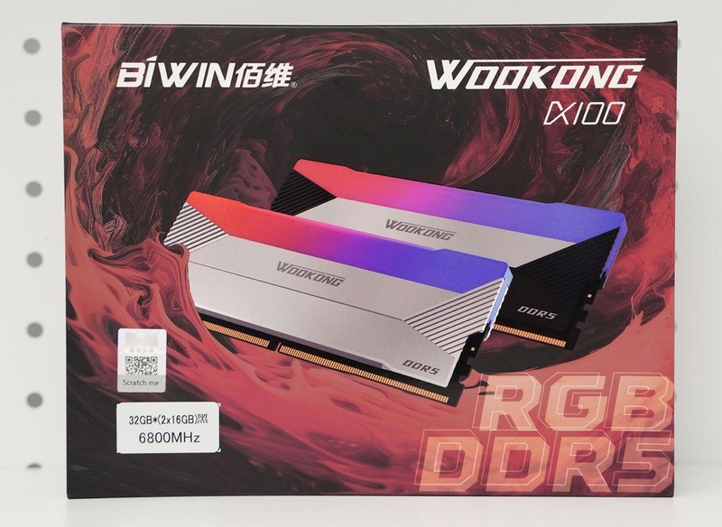3倍RGB发光面积 能超8000MHz 佰维存储WOOKONG DX100内存评测
