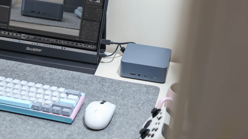 没有任何存在感的电脑！巴掌大小跑分百万，7735HS处理器售一千多