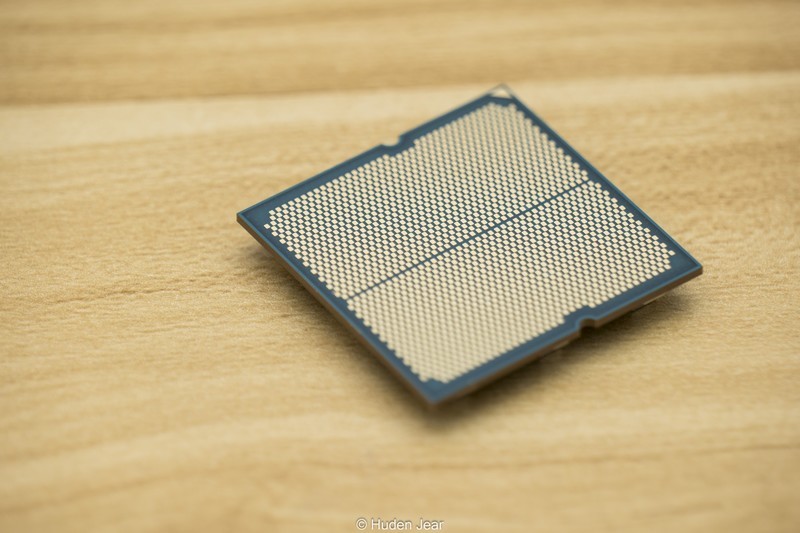 该用谁来玩游戏？R5 9600X & Ultra7 265K对比测试