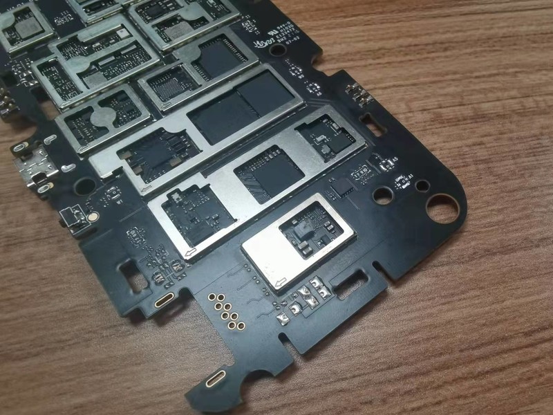 品速5G路由器拆机测评