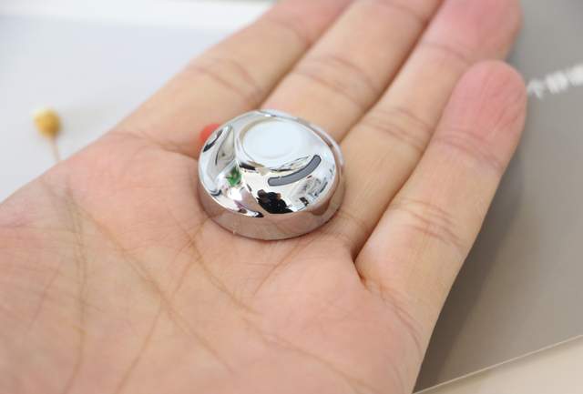 失眠不存在的！有？那就是你没遇见它！左点额贴式脑机安睡仪体验