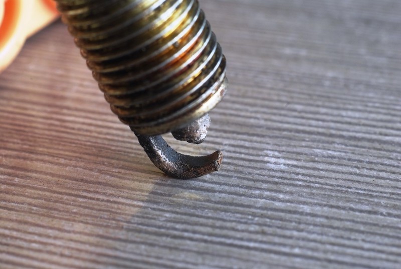 2024.9.28更换火花塞。