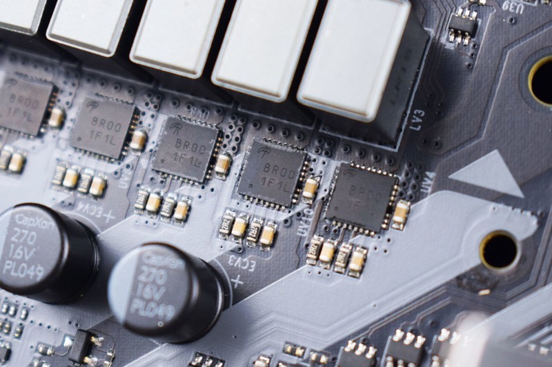 酷炫小巧的老头乐，英特尔11400F+七彩虹B560I 简单装机试玩