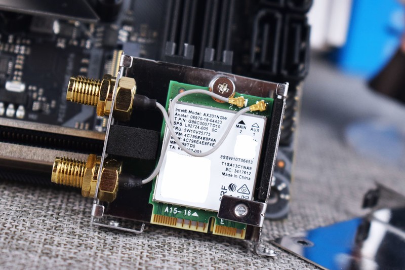 酷炫小巧的老头乐，英特尔11400F+七彩虹B560I 简单装机试玩