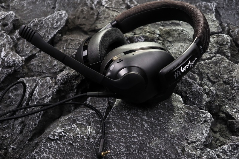 三模连接 听声辨位 制胜体验——音珀H3 Hybrid暖雪联名款体验