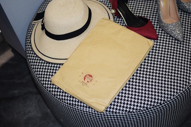 先进低捻工艺 上纺拾柒棉 重磅吸湿排汗短袖T恤