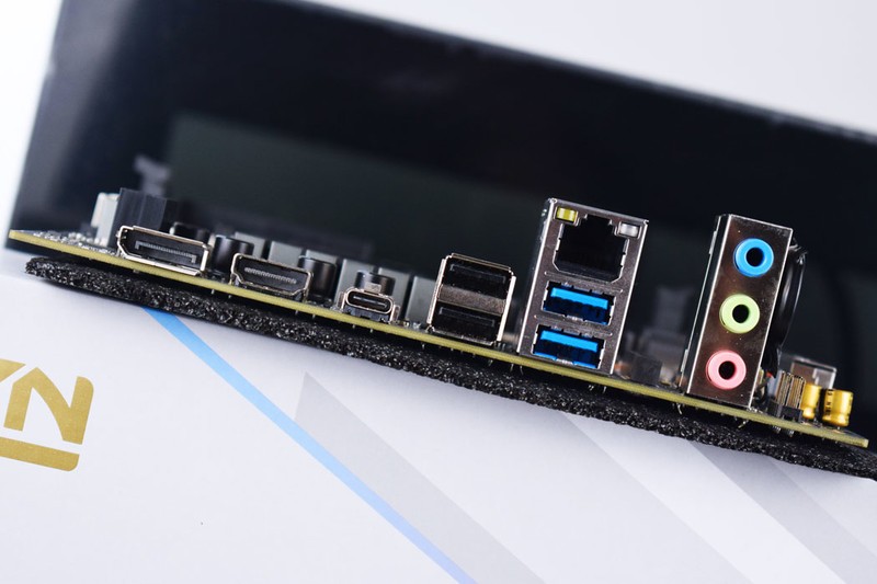 酷炫小巧的老头乐，英特尔11400F+七彩虹B560I 简单装机试玩