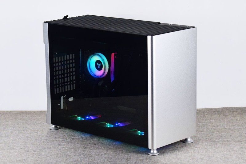 酷炫小巧的老头乐，英特尔11400F+七彩虹B560I 简单装机试玩