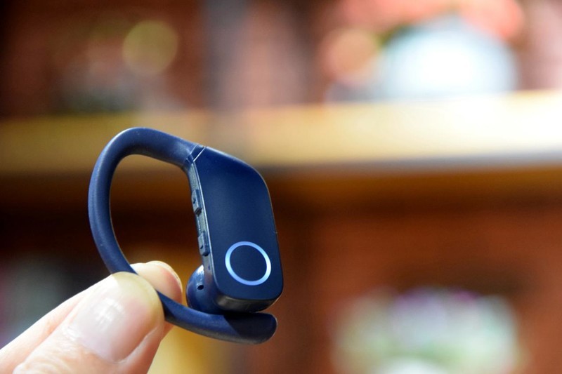 满足剧烈运动佩戴，融入TWS技术，入门级运动耳机SANAG塞那Z9点评