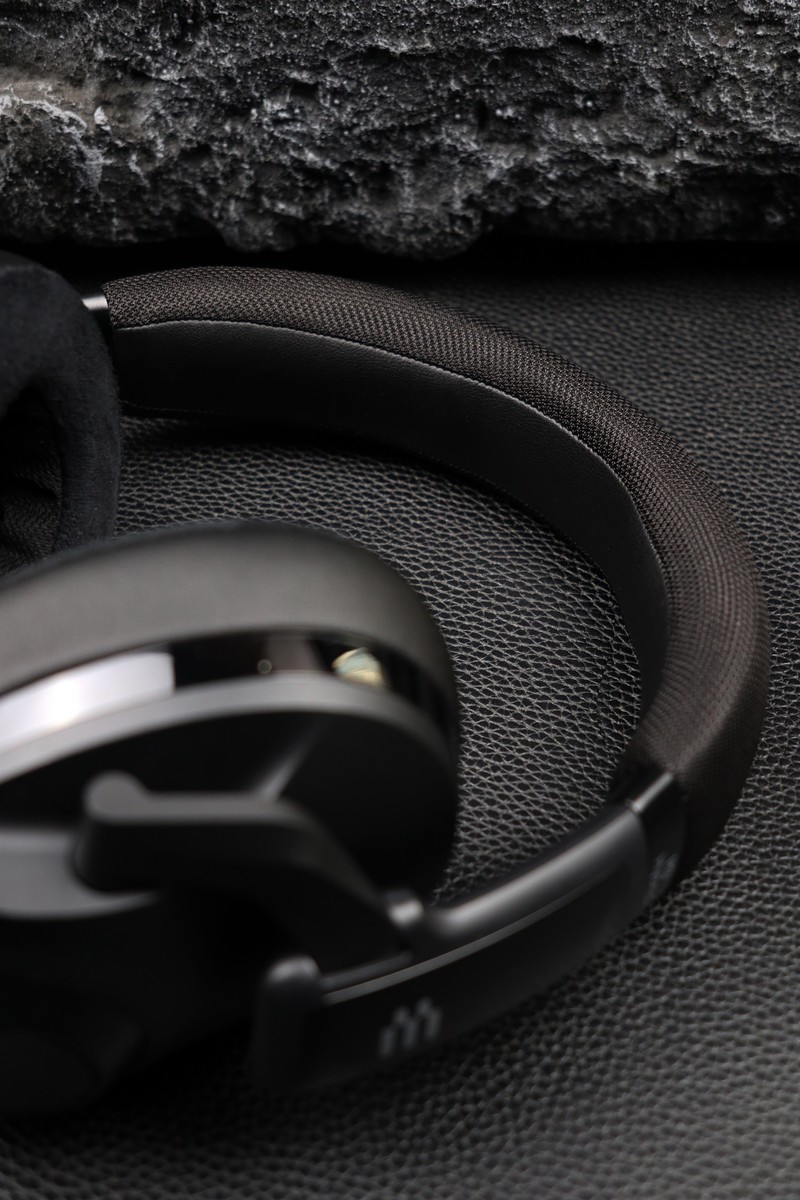 三模连接 听声辨位 制胜体验——音珀H3 Hybrid暖雪联名款体验