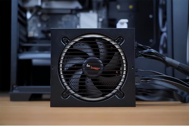 售价比机械硬盘还低？QLC SSD靠谱？ XPG 翼龙S20实测体验!