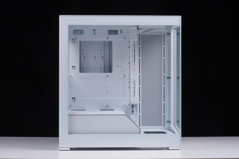 年终奖发了，喜提名人堂RTX4080水冷海景房主机