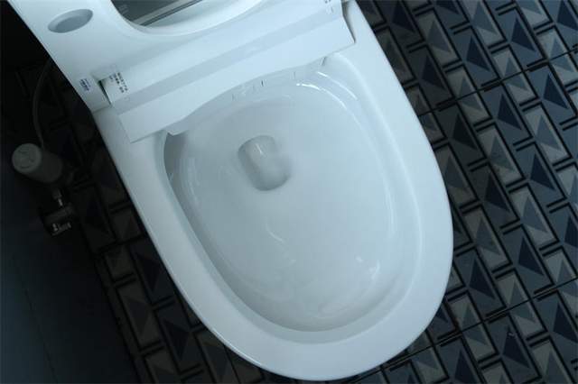 智能马桶这样选不被坑！低水压启动多模式清洗，云米Nona2体验