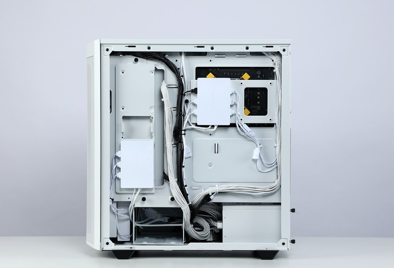 9月装机推荐，静音与高效散热兼备！13600K+4060Ti纯白高颜值主机