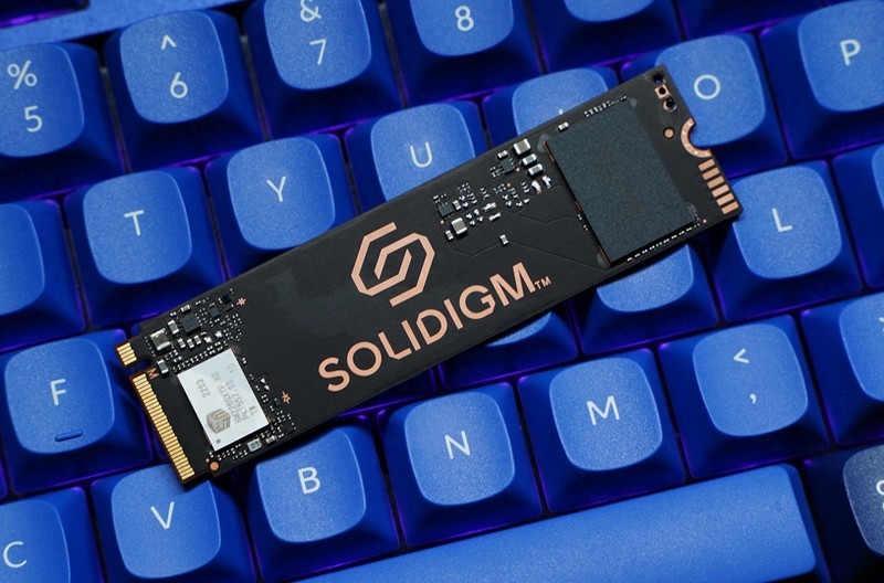 好用够小的桌面神器 零刻 SER5 MAX深度评测