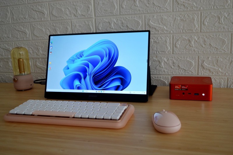 传统台式机被淘汰？同样的性能，体积小了40倍！零刻SER7首发测评