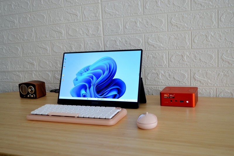 传统台式机被淘汰？同样的性能，体积小了40倍！零刻SER7首发测评