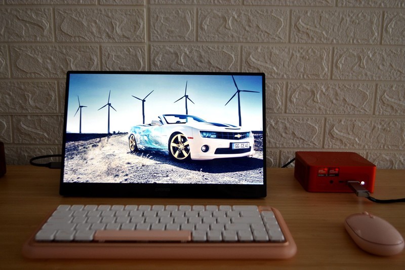 传统台式机被淘汰？同样的性能，体积小了40倍！零刻SER7首发测评