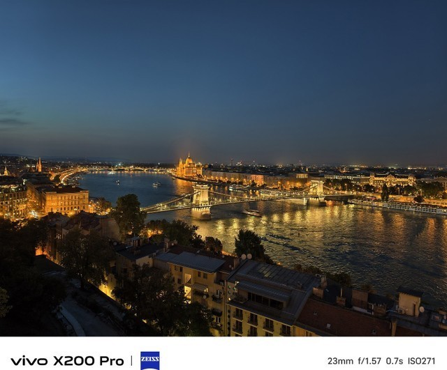 vivo X200 Pro全面评测：蓝科技带来强悍实力，使用超享受