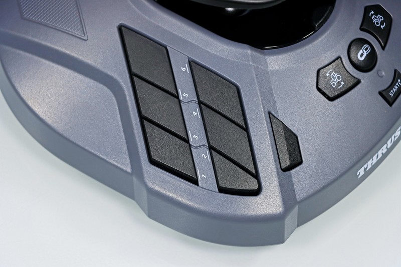 我真的在种田！用图马思特 SimTask-FarmStick 获得沉浸式体验！