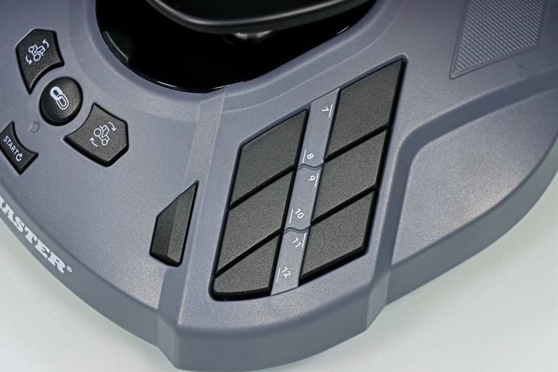 我真的在种田！用图马思特 SimTask-FarmStick 获得沉浸式体验！